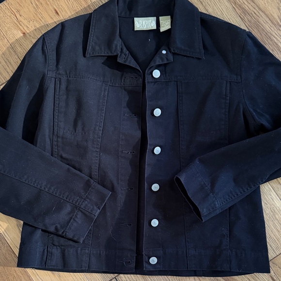 Blassport Jackets & Blazers - 😊Blassport Black Lightweight Shirt Jacket with Button Front